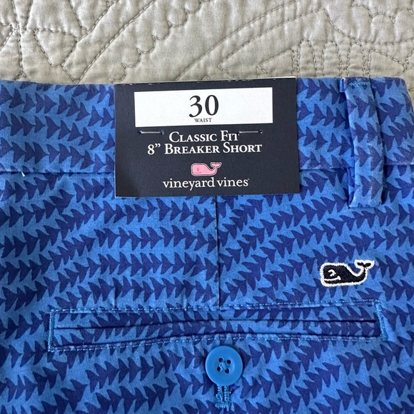 Vineyard Vines Shorts - Picture 5 of 6